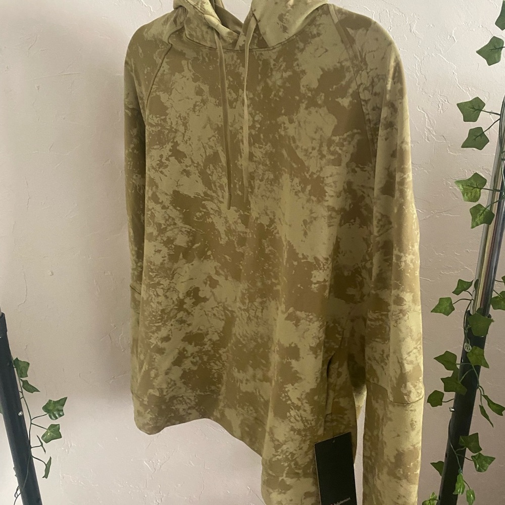 Lululemon XL Hoodie (W/ TAGS!!)
